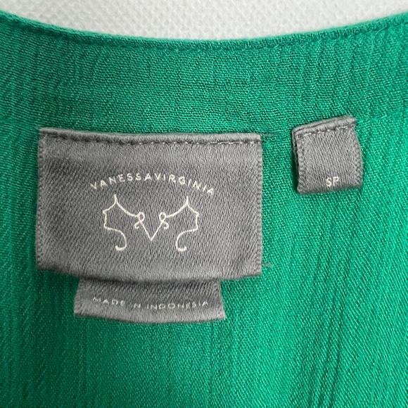 Vanessa Virginia Green Babydoll Long Line Top Size Small - Picture 2 of 10